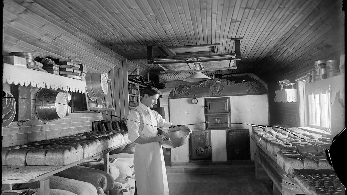 Marchbank Bakers – bakery in Dumfries town centre